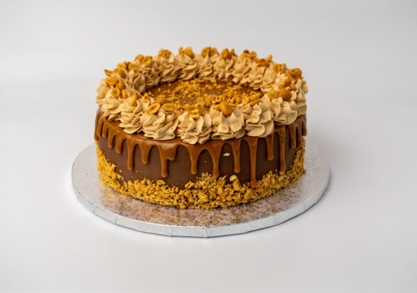 Dripcake 12 pers Snickers